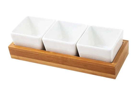 Utile 4 pc Ceramic Bowls and wood base Utile